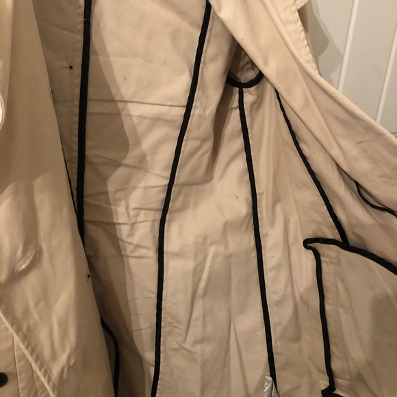 •Forever 21 light jacket• - Picture 3 of 6